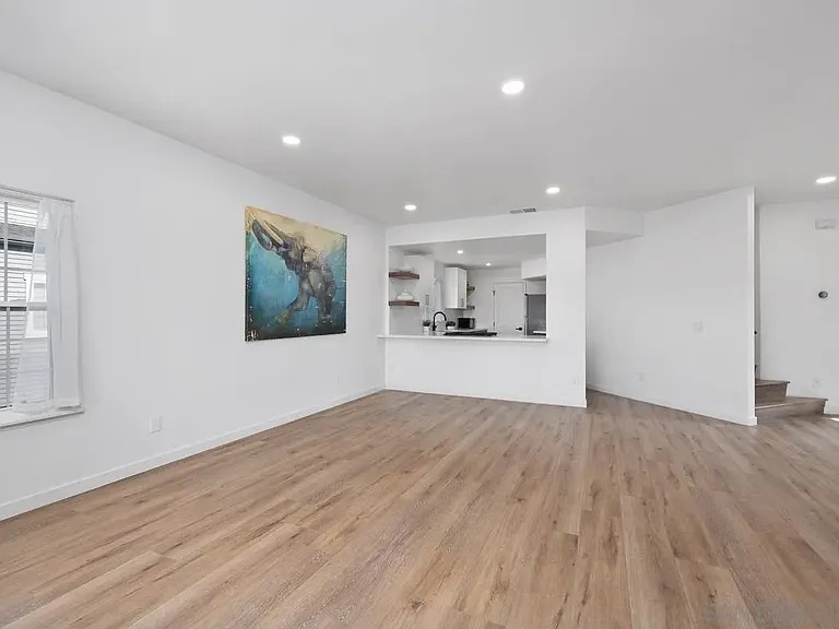 836 Ida Ave — Photo 10