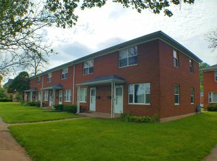 2135 Garfield Ave, Dubuque, IA 52001