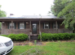 6690 Three Bend Rd, Nichols, SC 29581