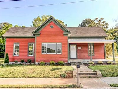 300 W Garner Rd, Garner, NC, 27529
