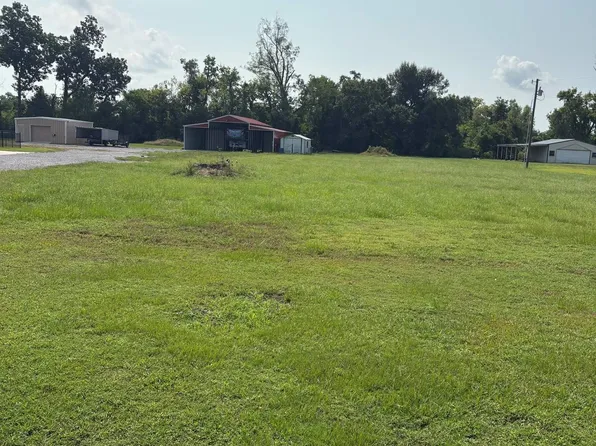 38043 Osten Beard Rd, Darrow, LA 70725