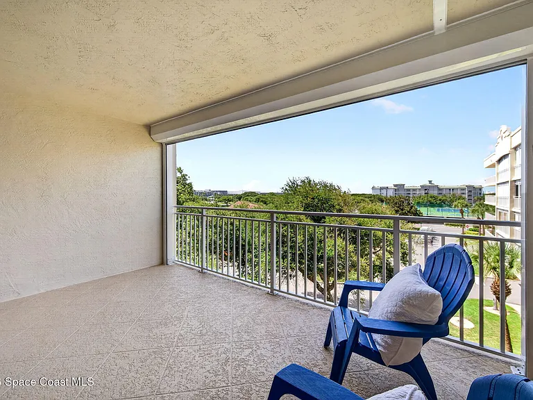 606 Shorewood Dr #C402 — Photo 25