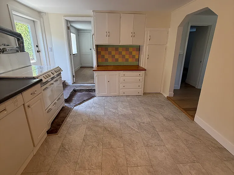 93 Medway Rd — Photo 3