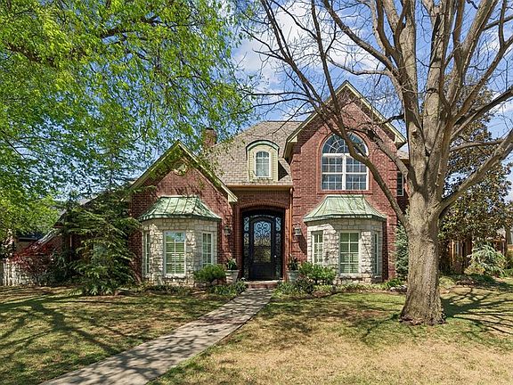 2nd image of 4701 Flint Ridge Cir
