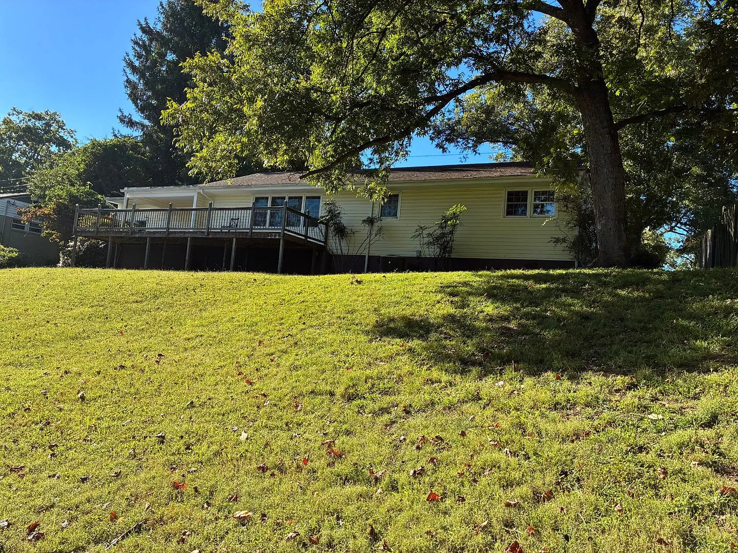 Want a nice place that's family ready? Schedule your viewing today. — Photo 3