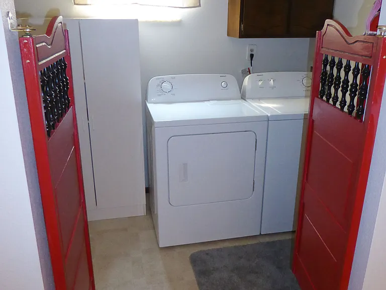 331 Juniper Pl — Photo 12
