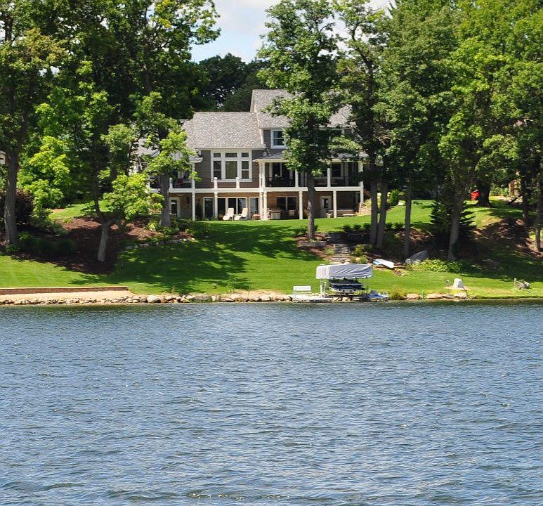 2nd image of 1212 Long Lake Ct
