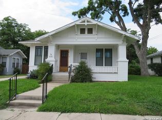 610 E Krezdorn St, Seguin, TX 78155