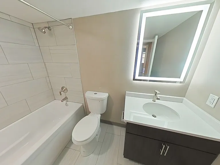 Woodland Reserve Apartments — Photo 56