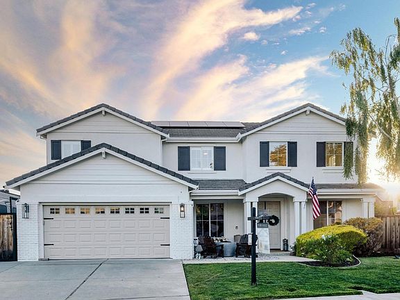2nd image of 1054 Zephyr Court