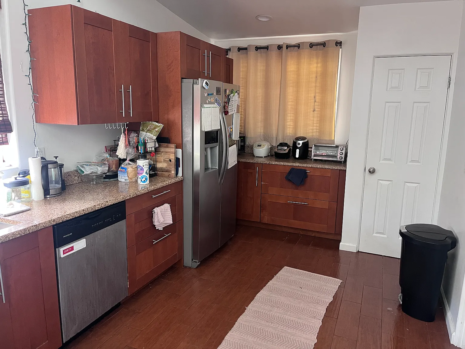 3 bed, $1,125 — Photo 3