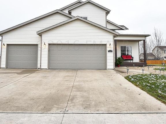 2nd image of 1088 Parkway Ln