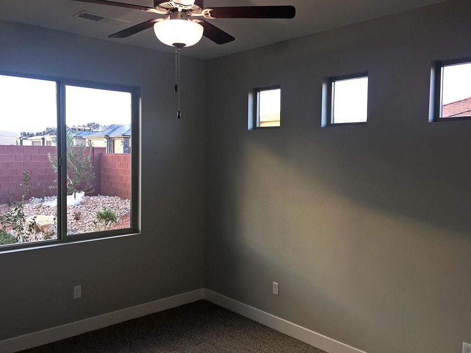 2nd image of 342 S Rock Daisy Ln