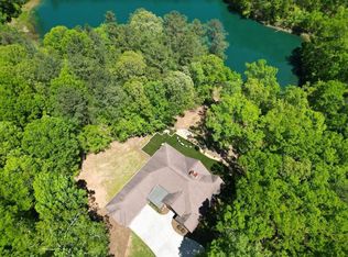 203 Old Four Notch Rd, Whitesburg, GA 30185