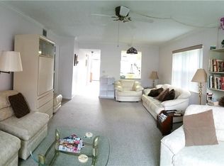203 SE 15th Pl APT 115, Cape Coral, FL 33990