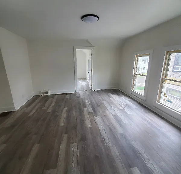 3 Schubert St #2 — Photo 6