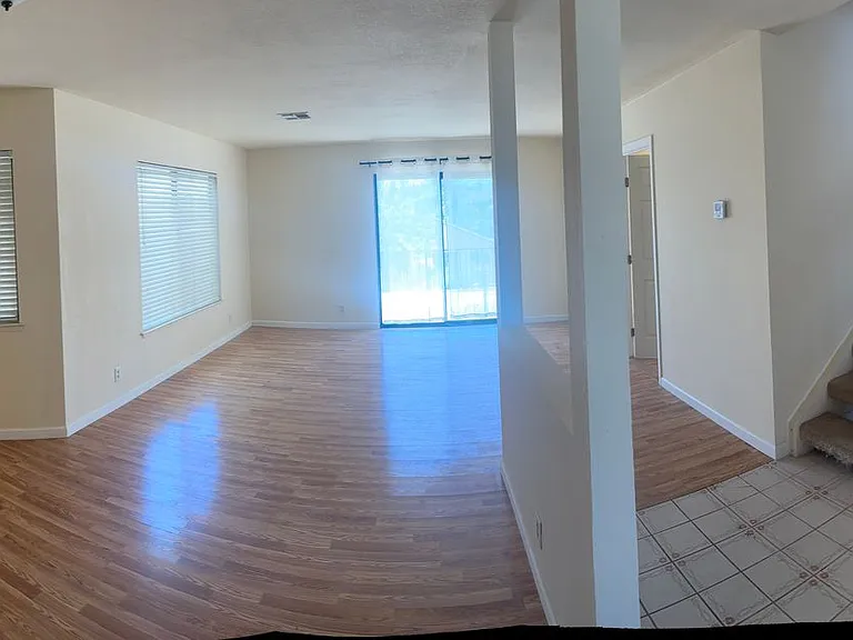 22701 Cascade Dr — Photo 8