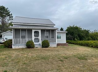 607 Highway 2, Lower Five Islands, NS B0M 1N0