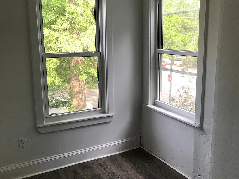 512 S 41st St #6 — Photo 34