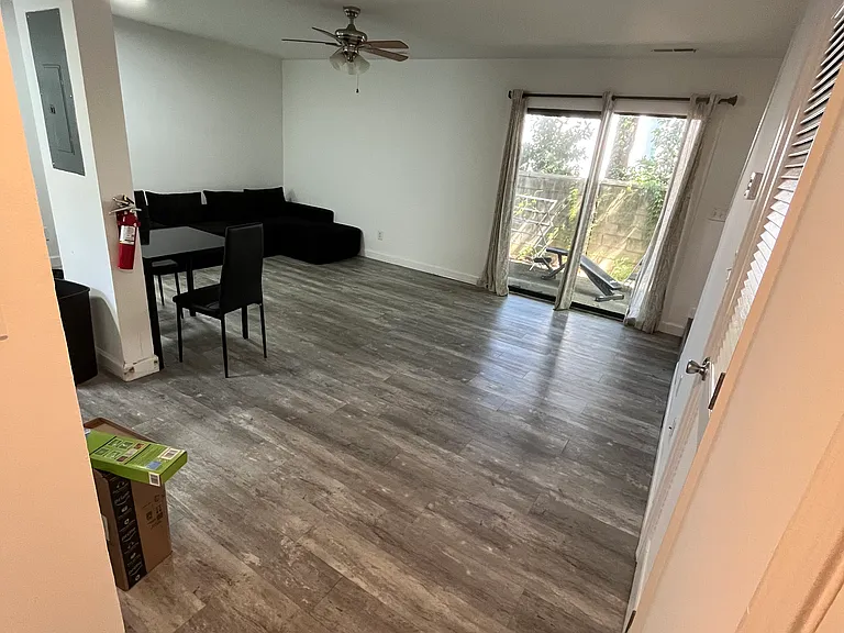 506 29th Ave N #3 — Photo 15