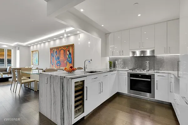 Rented by Corcoran | media 15