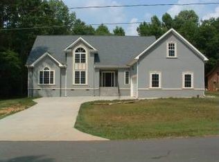 8832 Potomac Blvd, Charlotte, NC 28216