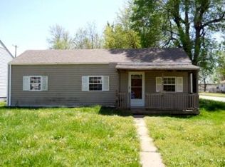 1330 W Thoman St, Springfield, MO 65803