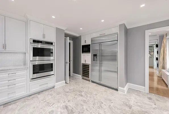 Rented by Douglas Elliman | media 36