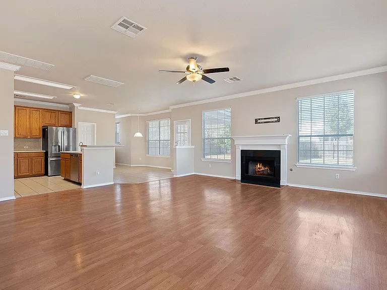 10808 Chippenhook Ct — Photo 8