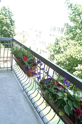 Rented by Corcoran | media 9