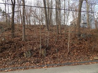 Woodland Rd, Pleasantville, NY 10570