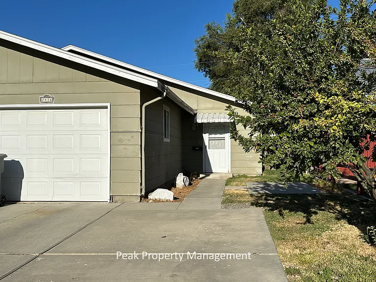 2418 Robert Ave #2418 — Photo 1
