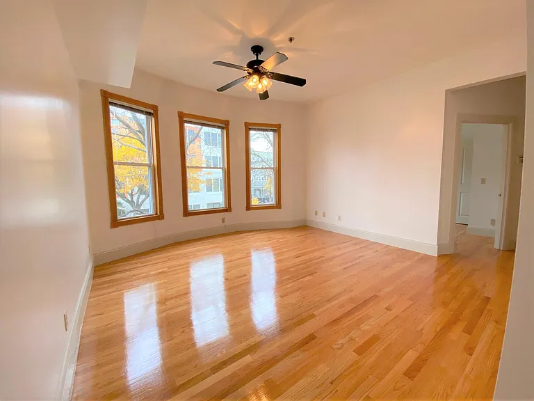 183 Columbia St #301 — Photo 5