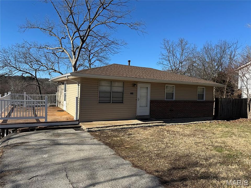 1st image of 1744 Hilltop Ln