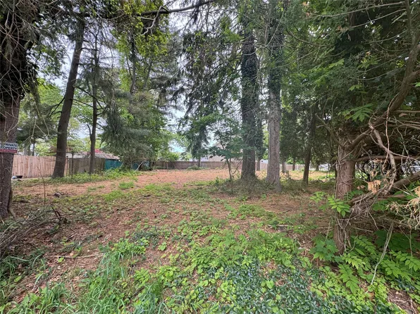 0 (83) Robin Road, Rocky Point, NY