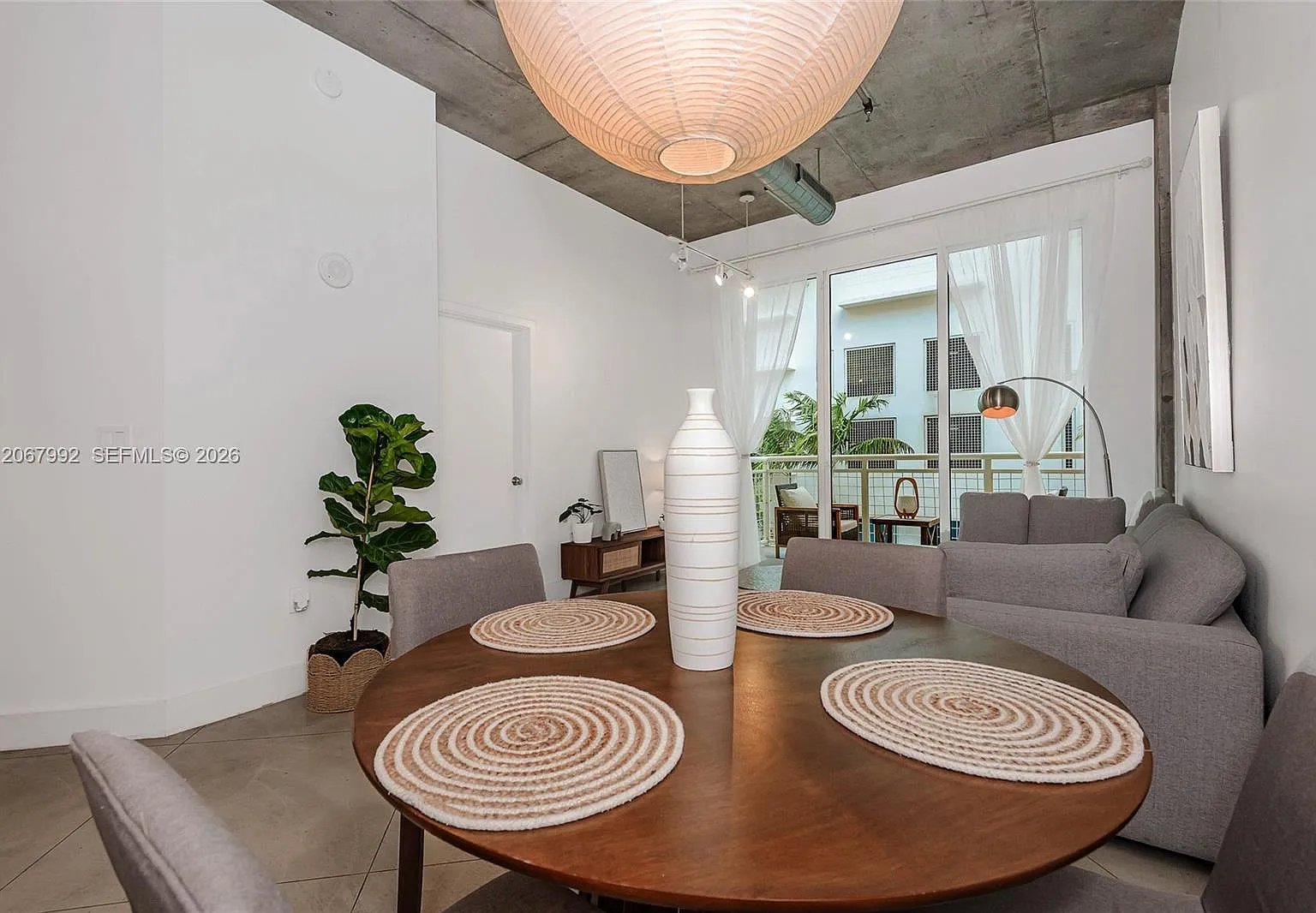 Cite Condo — Photo 4
