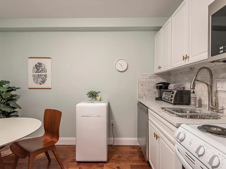 3621 Hamilton St #1B — Photo 10