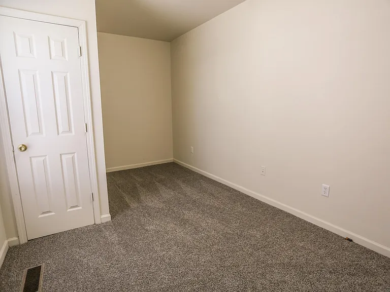 915 Elk St #1 — Photo 5