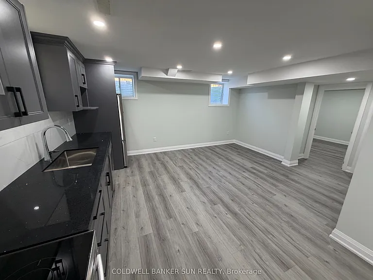 13 Divers Rd #BASEMENT — Photo 7