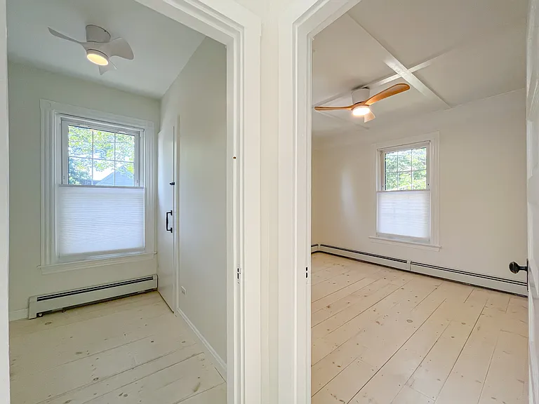 22 Crescent Ave — Photo 55