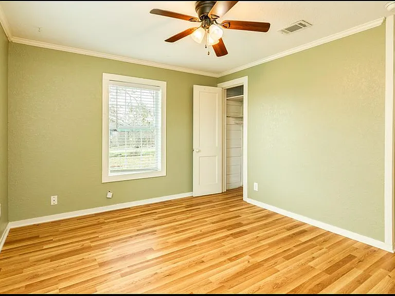 2408 Shanks Rd — Photo 6