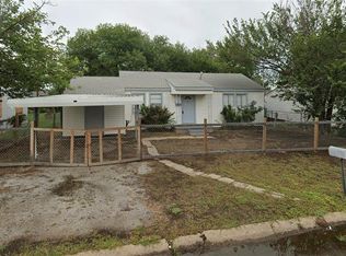 214 SW 24th St, Lawton, OK 73505