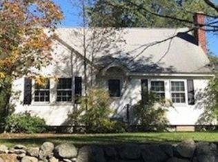 10 Gaskill St, Mendon, MA 01756