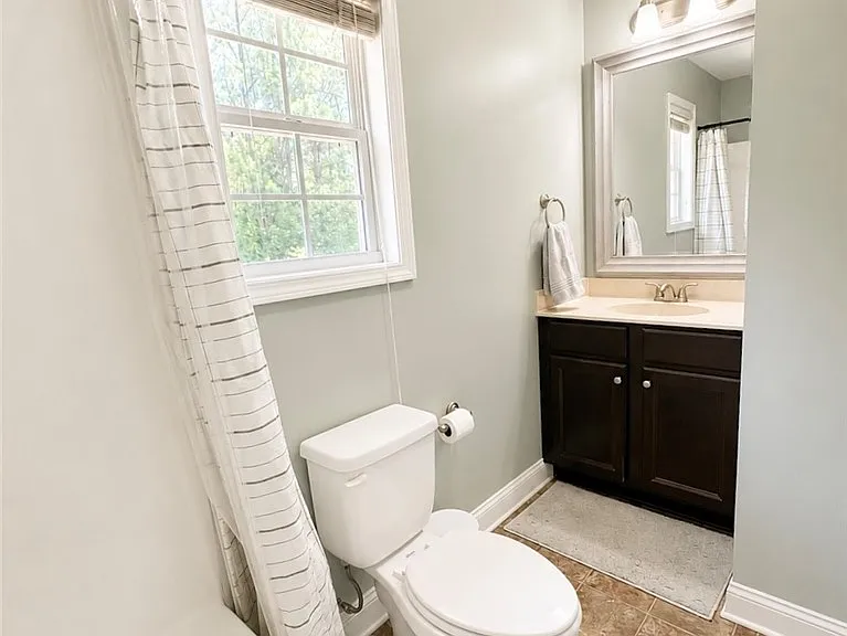 218 Himalayan Rd — Photo 15
