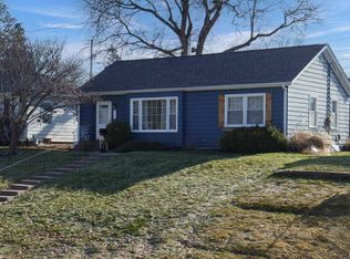 713 W Rusholme St, Davenport, IA