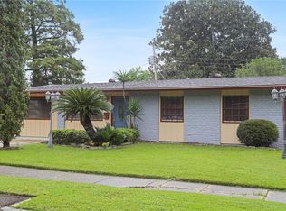 1921 Cooper Rd, Gretna, LA 70056