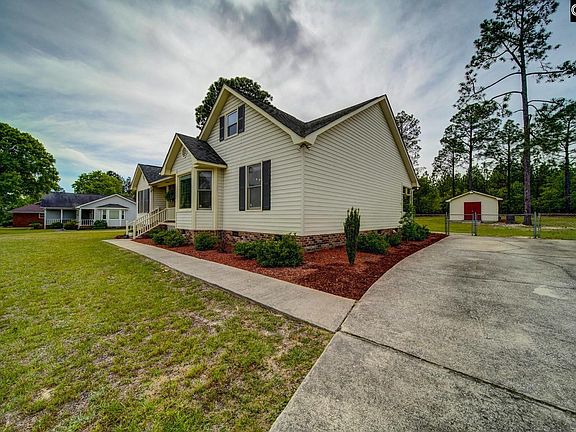 2nd image of 1421 Haigs Creek Dr