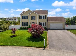 55 Sloop Dr, Portsmouth, RI 02871