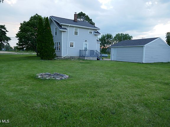 5th image of 29658 Tracy Rd