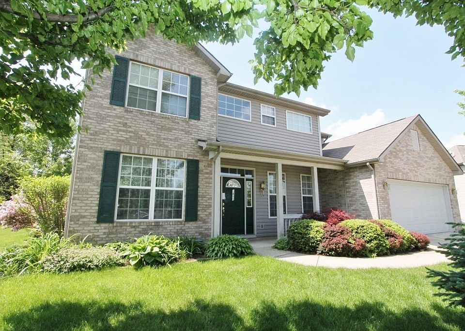 1st image of 1811 Canyon Creek Dr